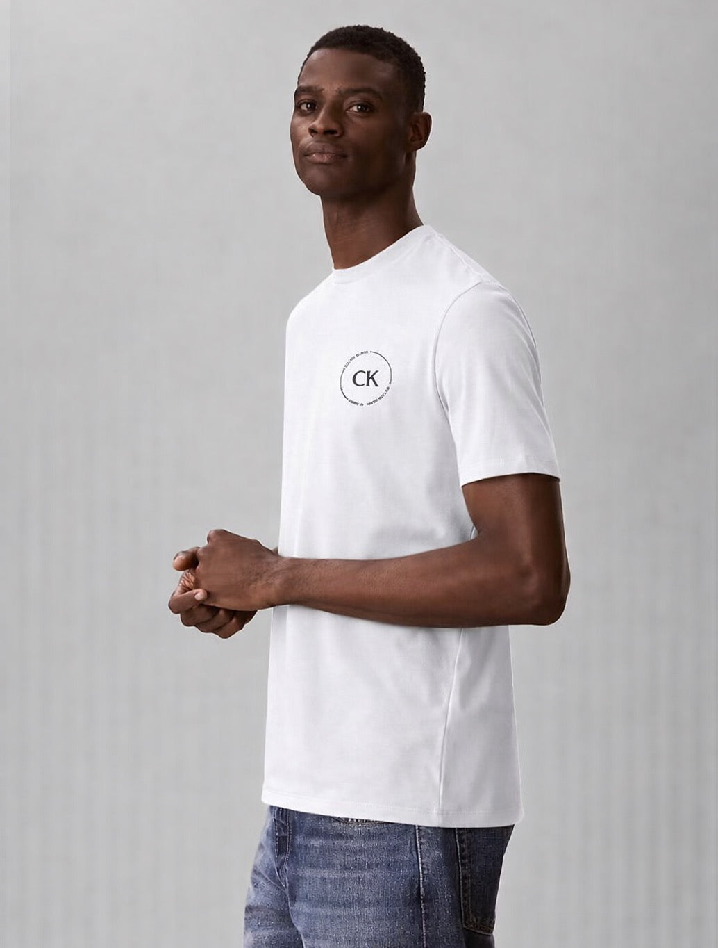 Calvin Klein - Circle Graphic T-Shirt - White