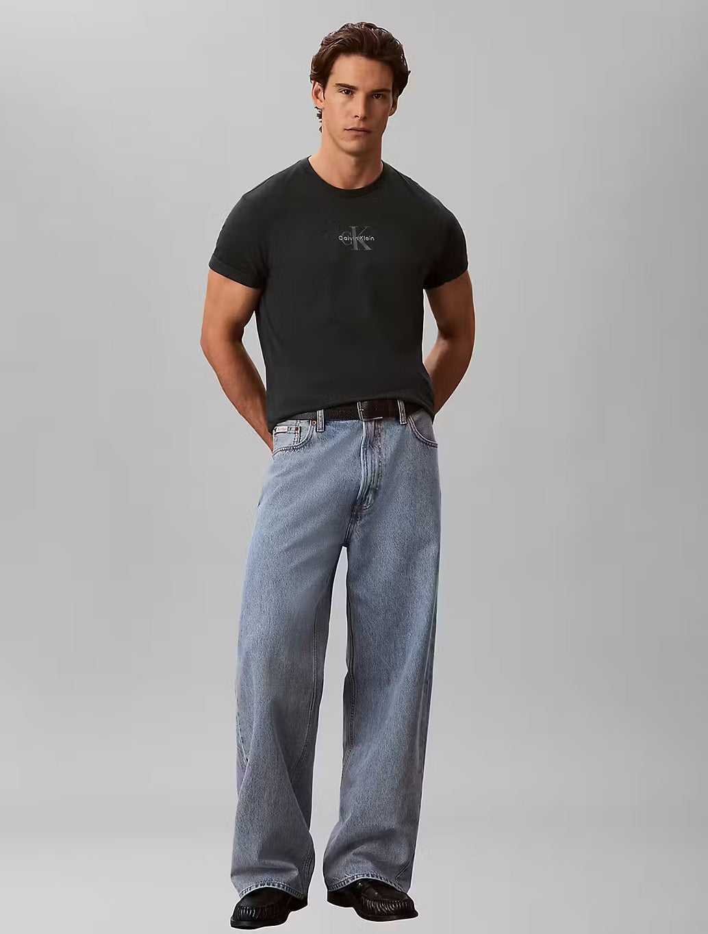 Calvin Klein Monogram Logo T-Shirt - Dark Green