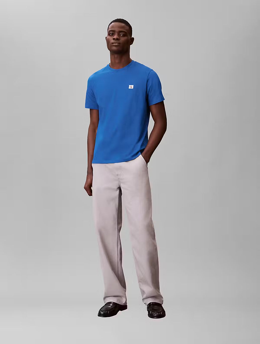 Calvin Klein Monogram Badge T-Shirt - Blue