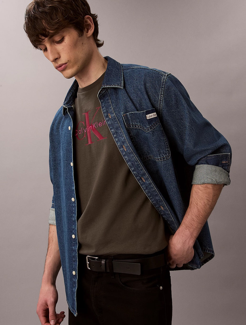 Calvin Klein - Monogram Logo Print T-Shirt - Brown