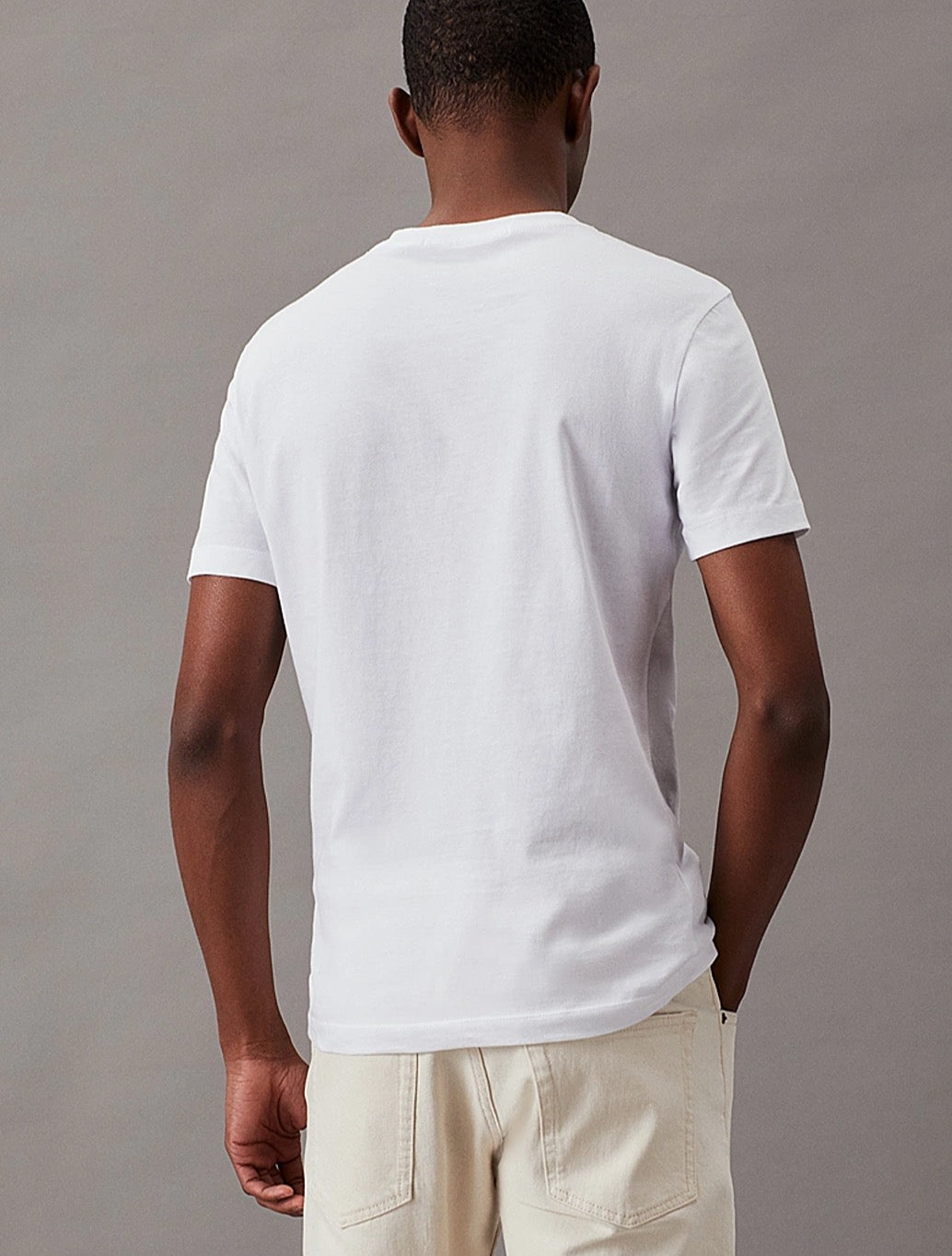 Calvin Klein - Slim Monogram Pocket T-Shirt - White