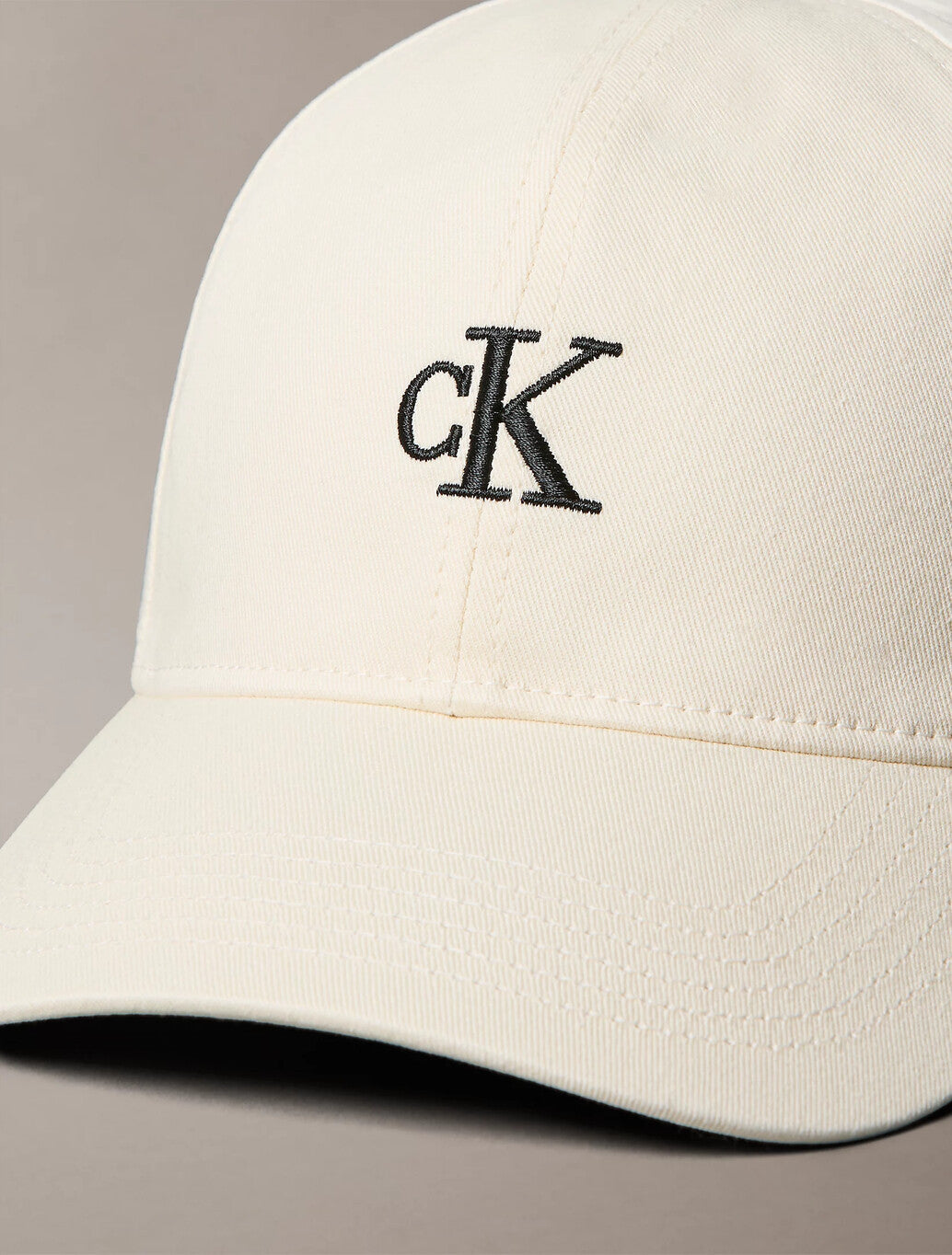 Calvin Klein Twill Logo Cap in Cream