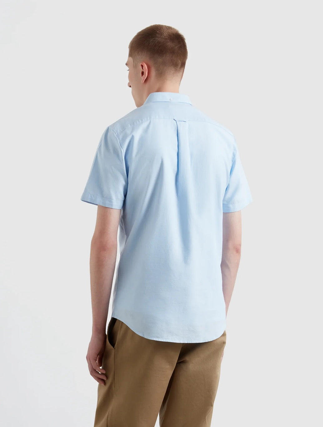 Farah Brewer Short Sleeve Oxford Shirt in Light Blue