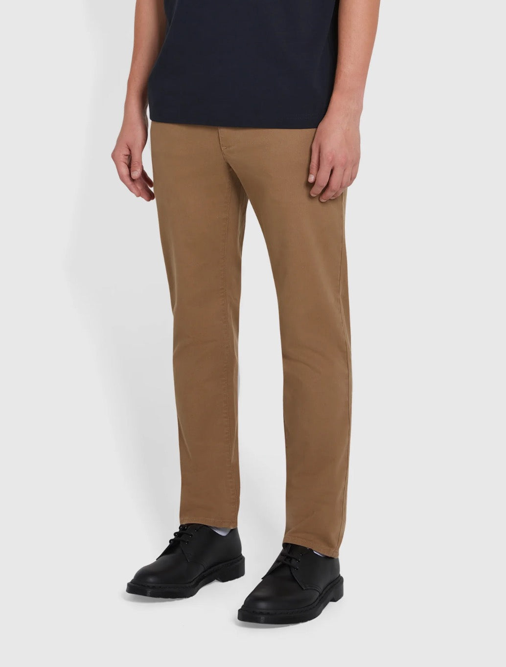 Farah - Elm Slim Fit Chinos - Tan
