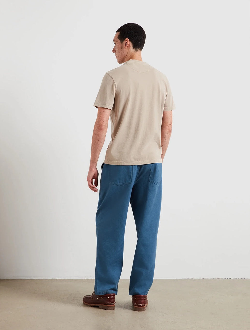Farah Stacy Pocket T-Shirt - Light Brown