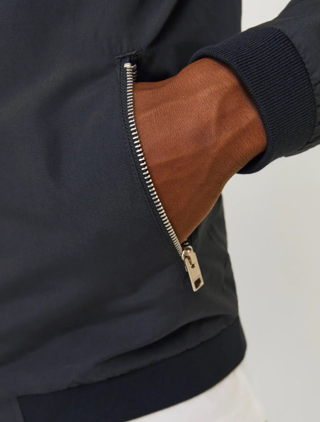 Jack & Jones - Rush Bomber Jacket - Black