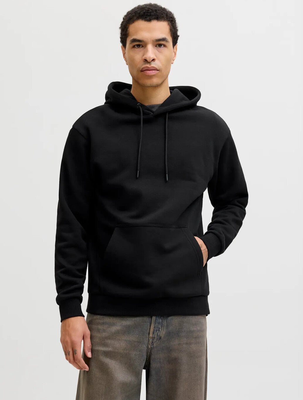 Jack & Jones Bradley Relaxed Fit Hoodie in Black