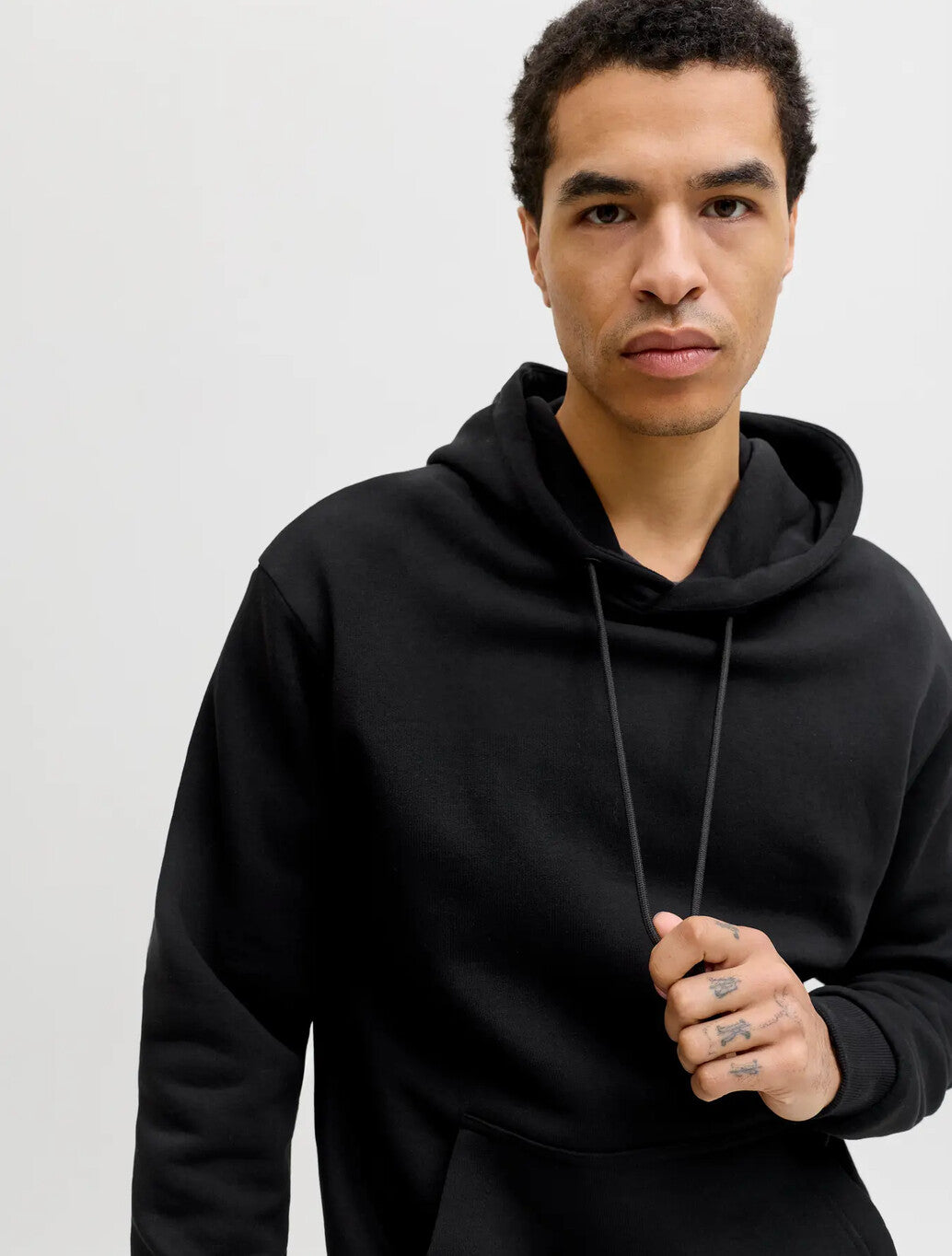 Jack & Jones Bradley Relaxed Fit Hoodie in Black