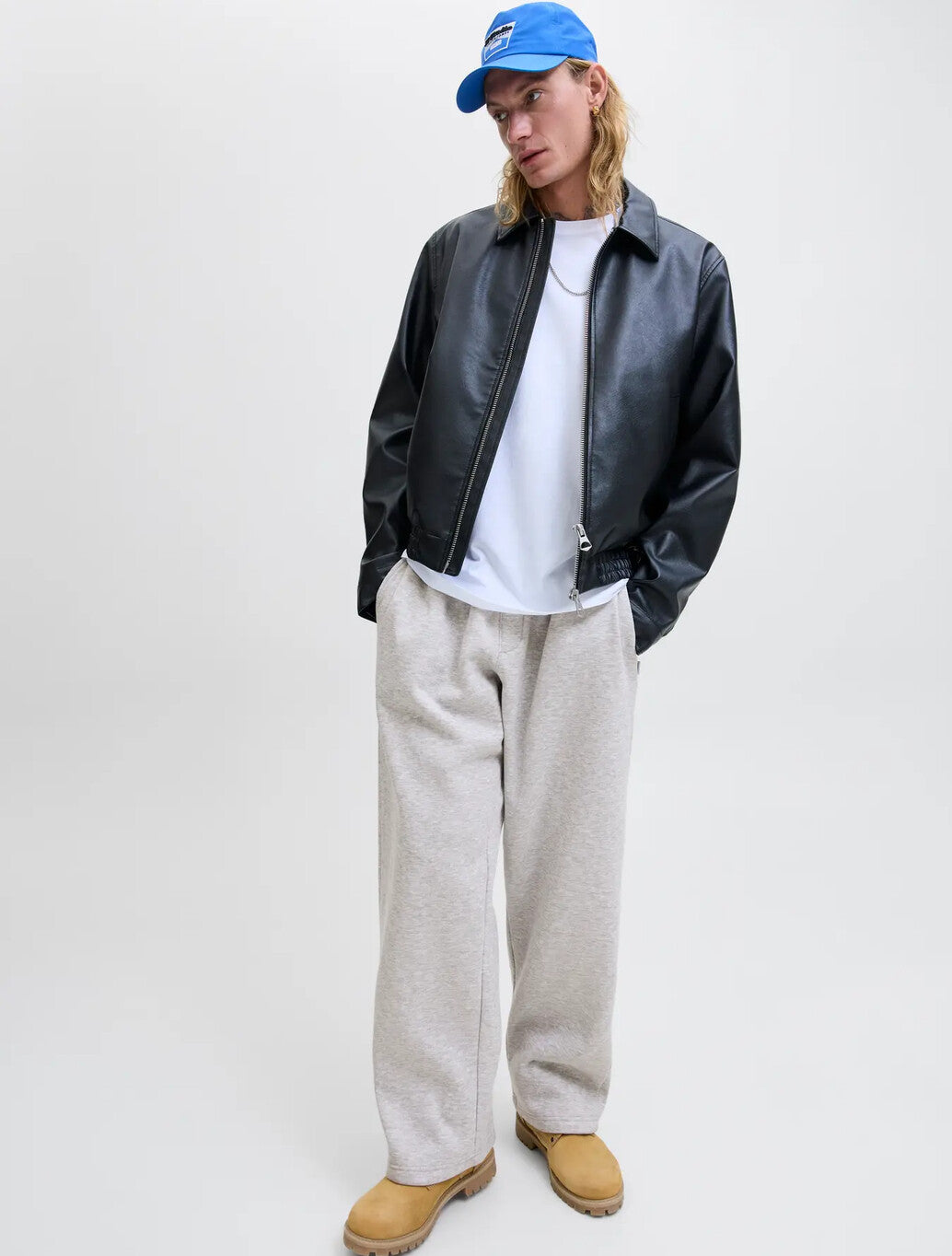 Jack & Jones Bradley Wide Leg Sweatpants in Light Grey Melange