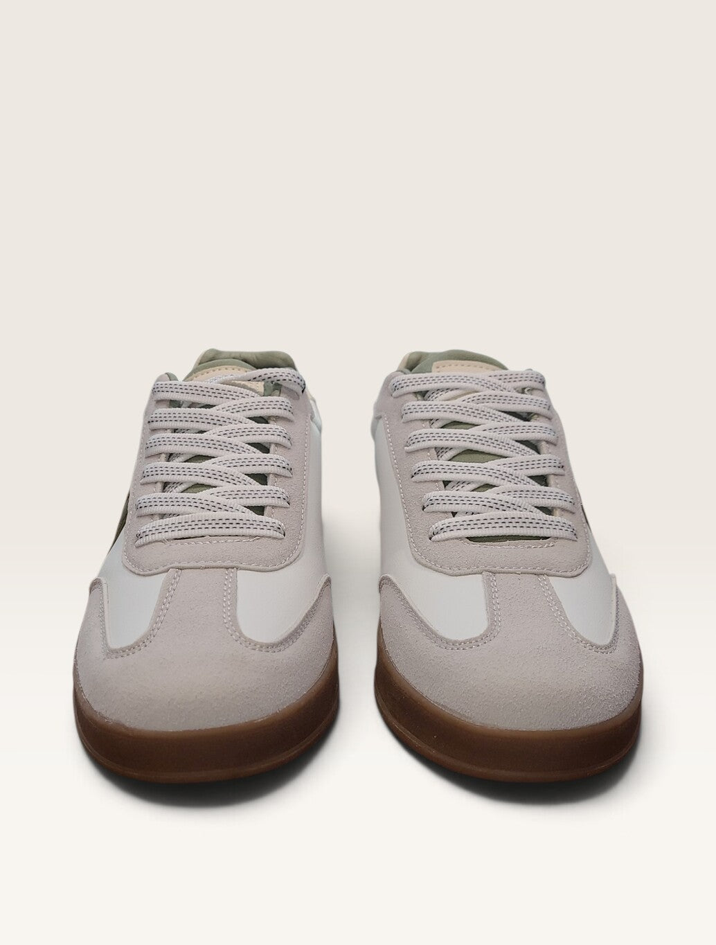 Tommy Bowe Shoes Burwett Trainer in White with Khaki