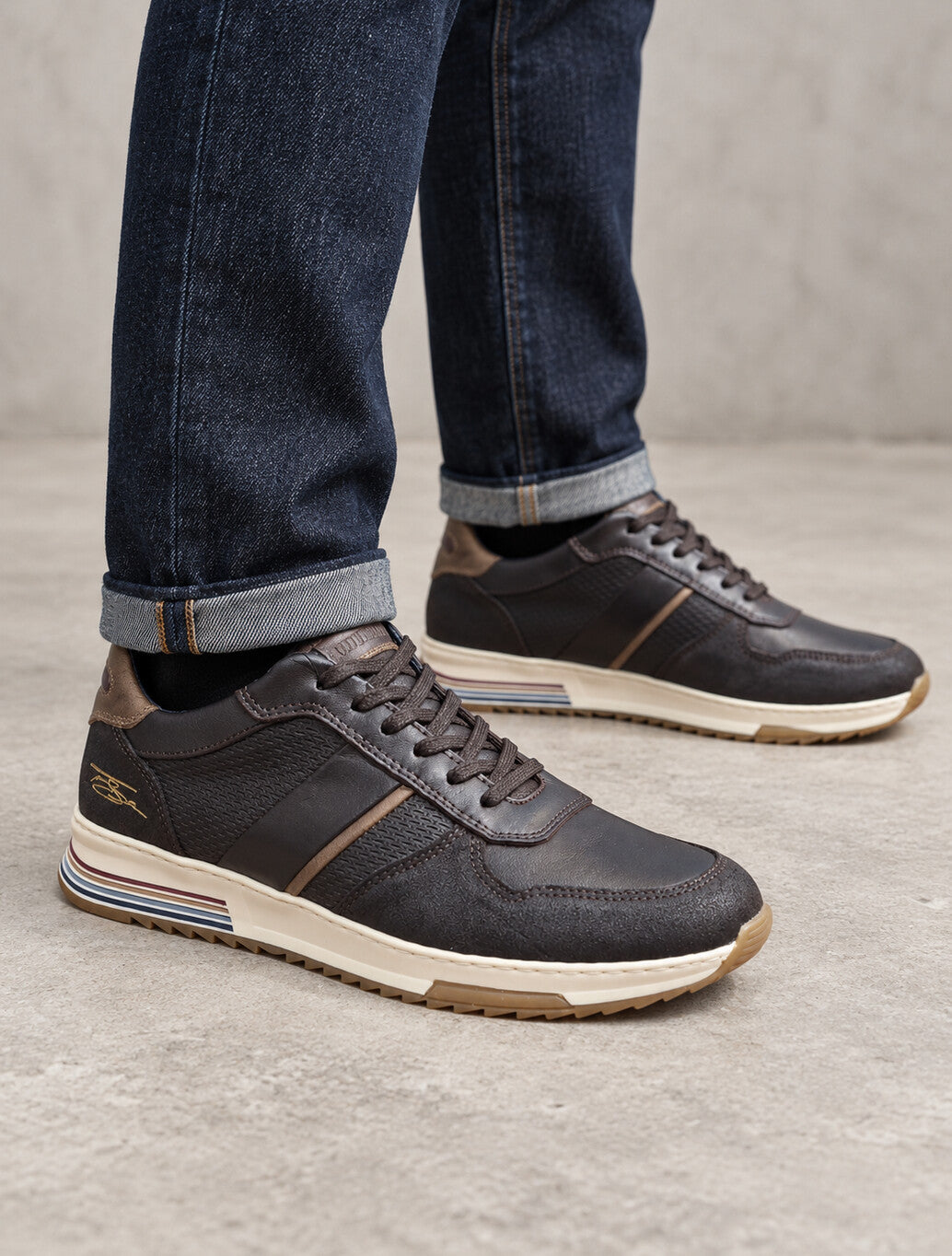Lloyd & Pryce Deaves Leather Trainer in Hickory