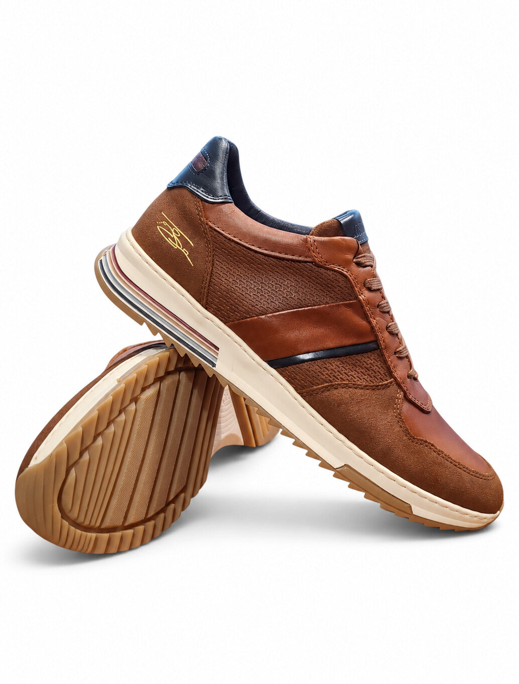 Lloyd & Pryce Deaves Leather Trainer in Umber