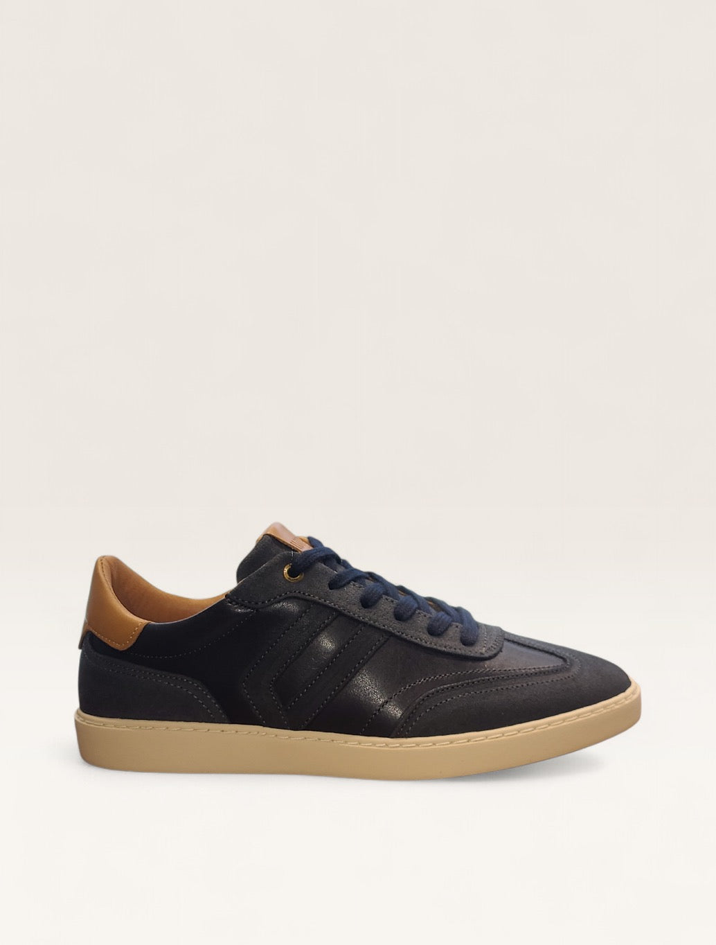 Lloyd & Pryce Tizzano Leather Trainers in Navy
