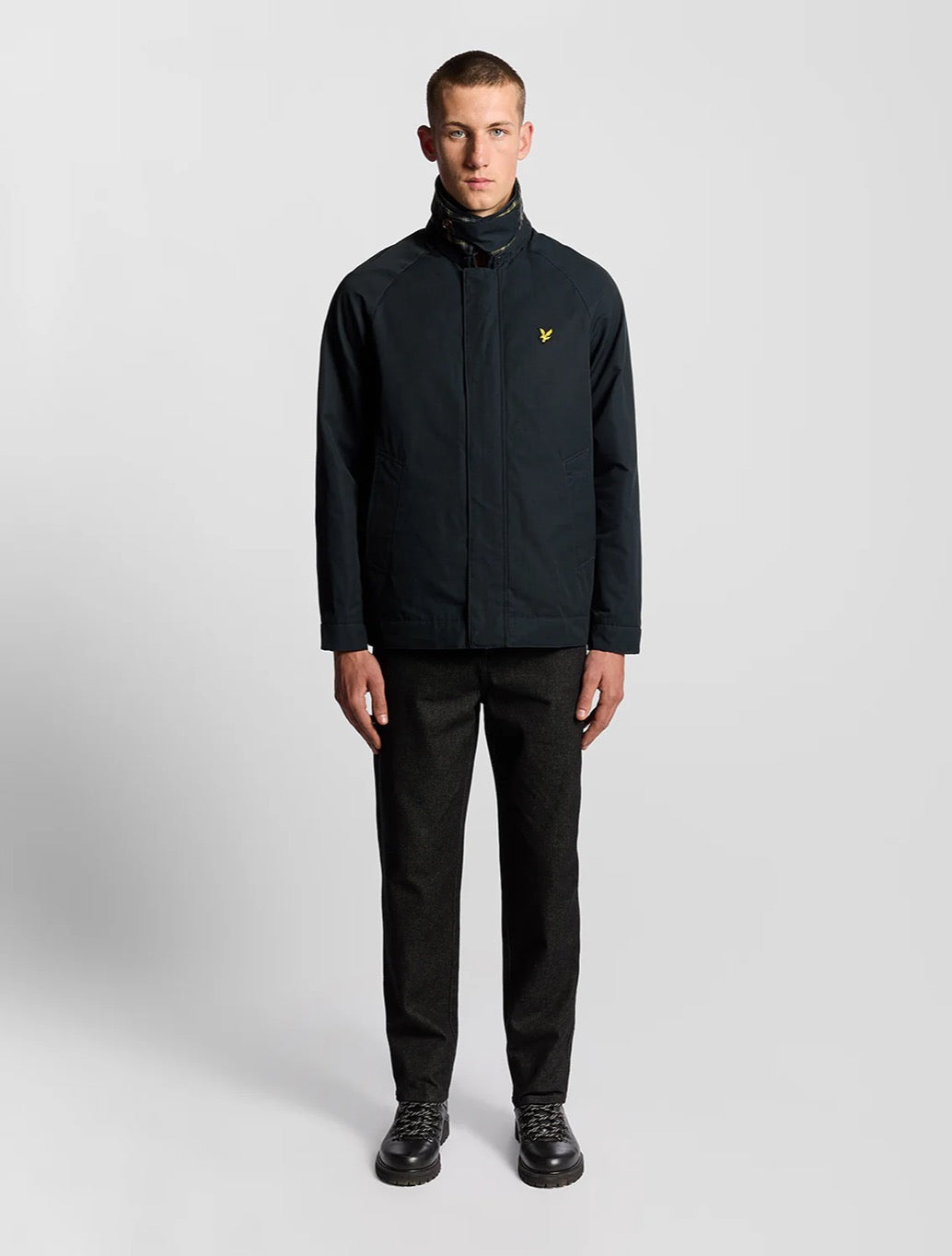 Lyle & Scott - Tartan Lined Hunting Jacket - Navy