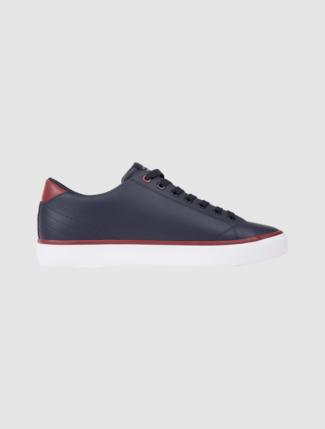 Tommy Hilfiger - Leather Contrast Detail Trainers - Navy