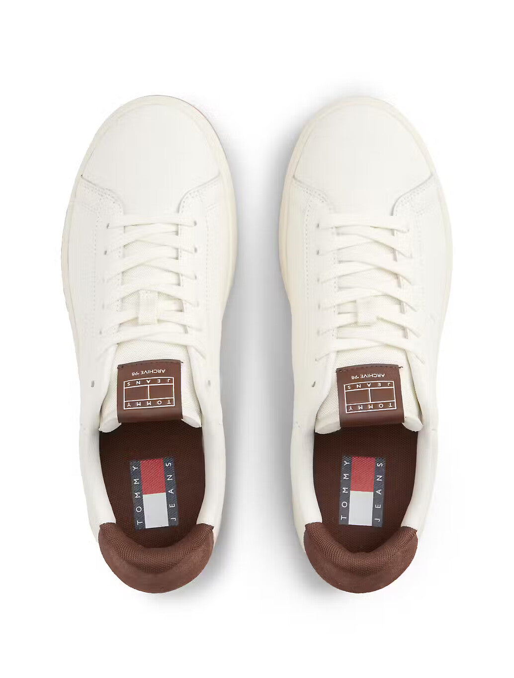 Tommy Jeans Archive '98 Leather Trainers in Off White