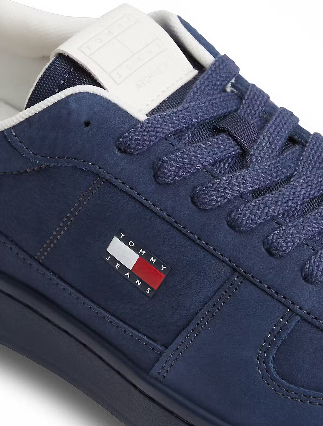Tommy Jeans Archive '98 Nubuck Trainers in Navy