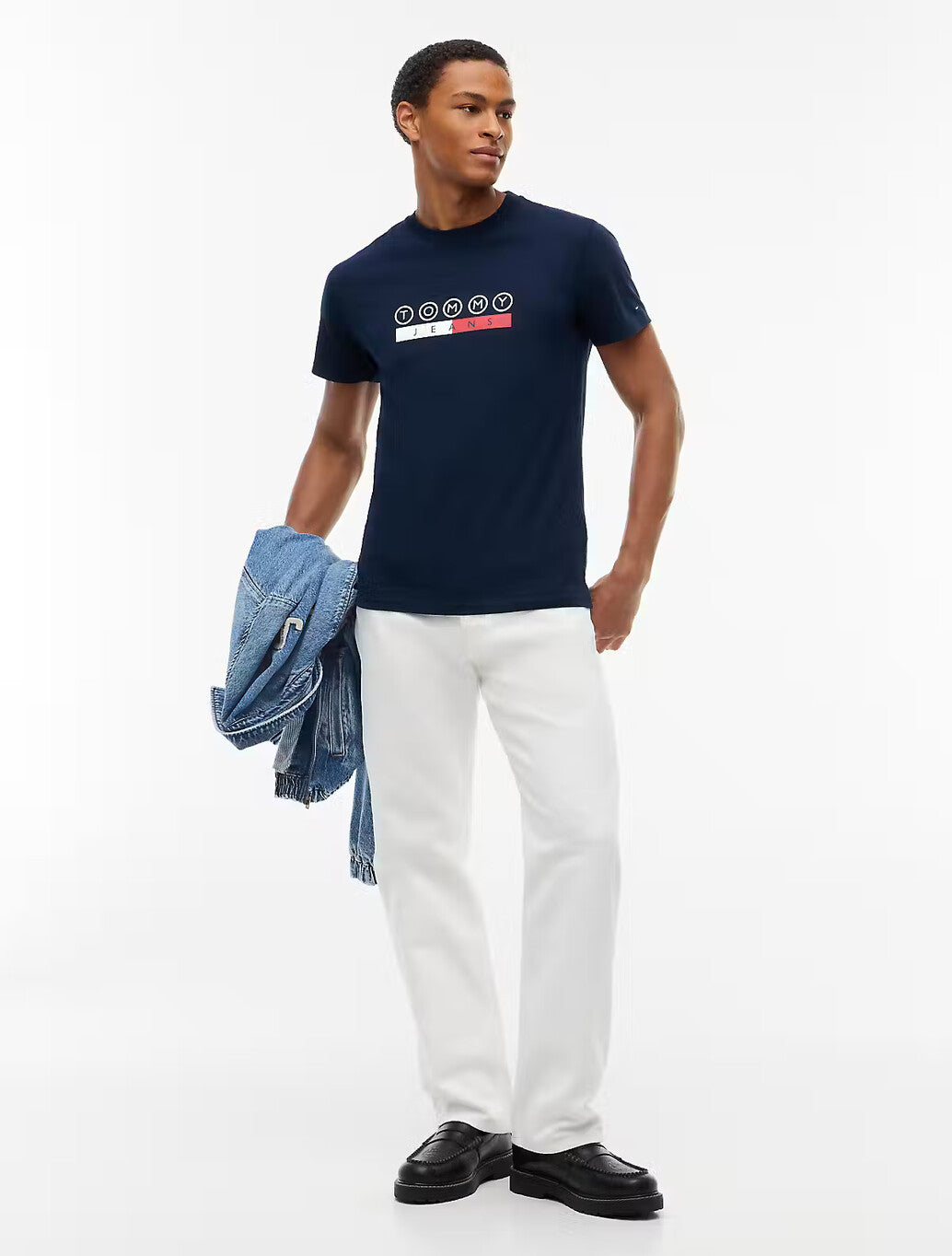 Tommy Jeans DNA Play Slim Fit T-Shirt in Dark Blue