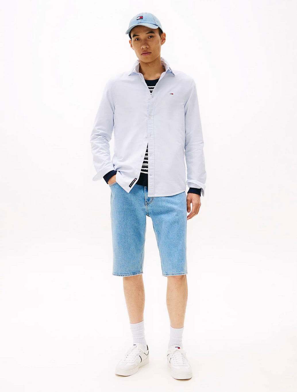 Tommy Jeans - Regular Fit Button Down Oxford Shirt - Light Blue