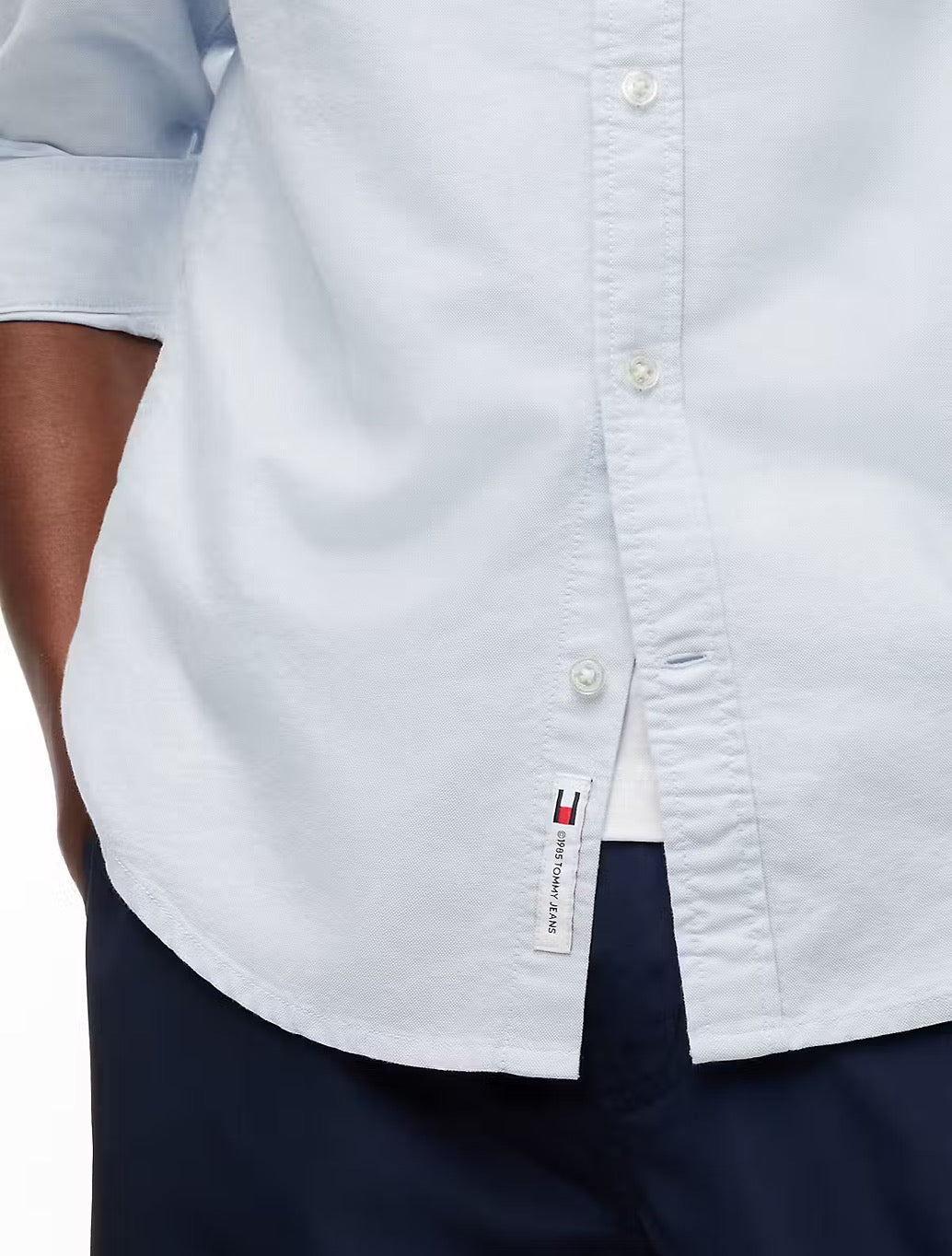 Tommy Jeans - Regular Fit Flag Embroidery Oxford Shirt - Pale Blue