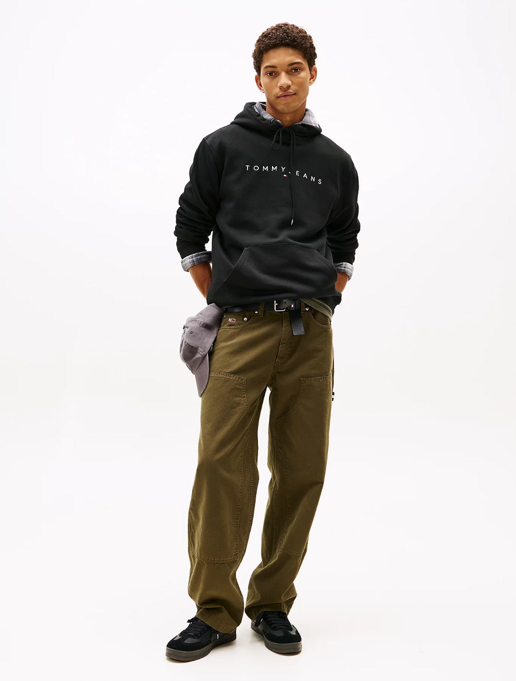 Tommy Jeans - Linear Logo Embroidery Kangaroo Pocket Hoody - Black