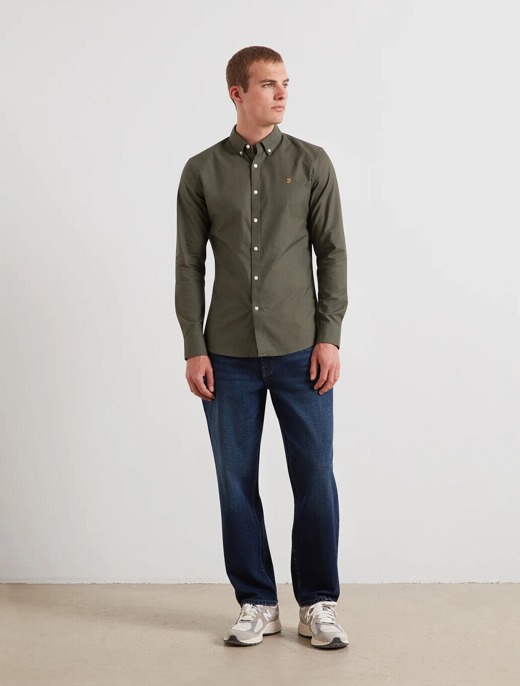 Farah Brewer Slim Fit Organic Cotton Oxford Shirt in Rosemary