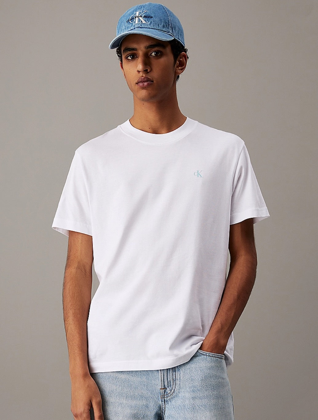 Calvin Klein - Painted Back Print T-Shirt - White
