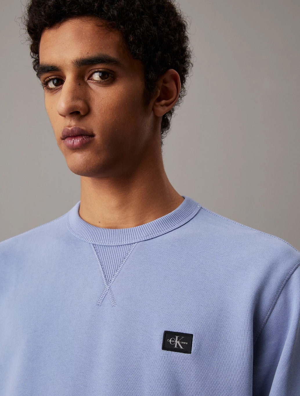 Calvin Klein - Cotton Terry Badge Sweatshirt - Lilac