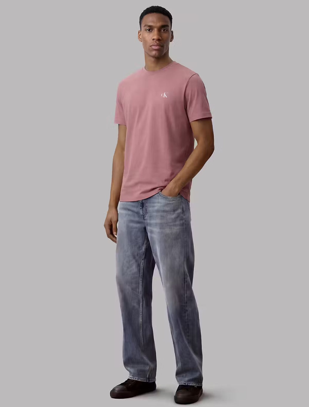 Calvin Klein Micro Logo T-Shirt in Pink