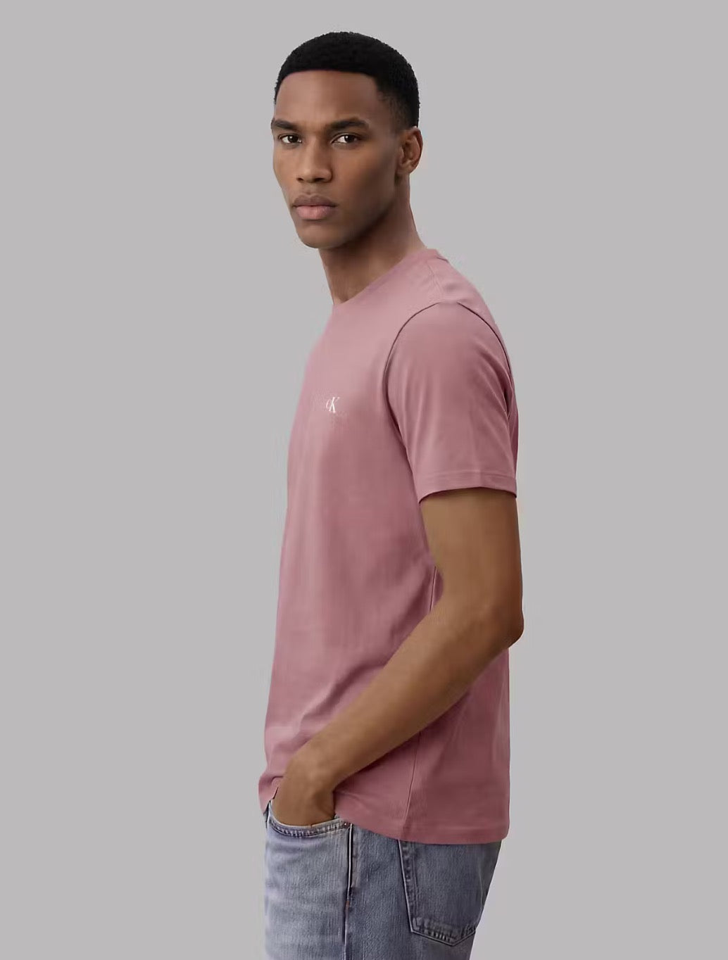Calvin Klein Micro Logo T-Shirt in Pink