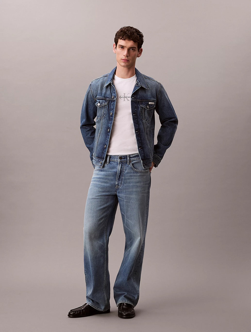 Calvin Klein - Monogram Logo T-Shirt - White