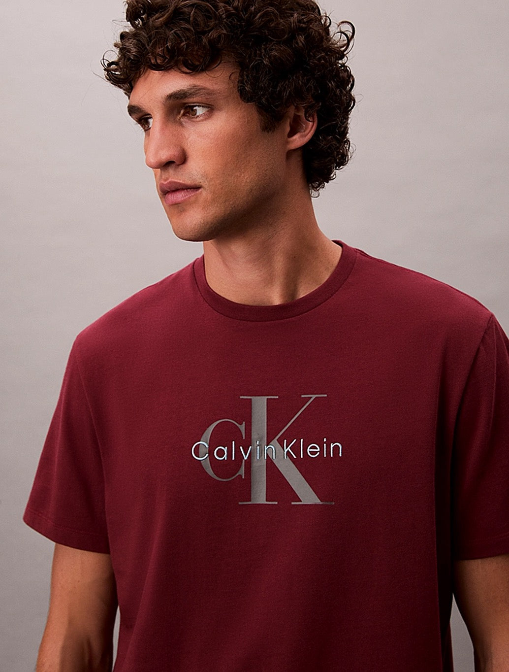 Calvin Klein - Monogram Logo Print T-Shirt - Burgundy