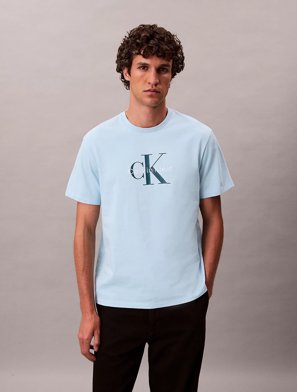 Calvin Klein - Monogram Logo Print T-Shirt - Sky