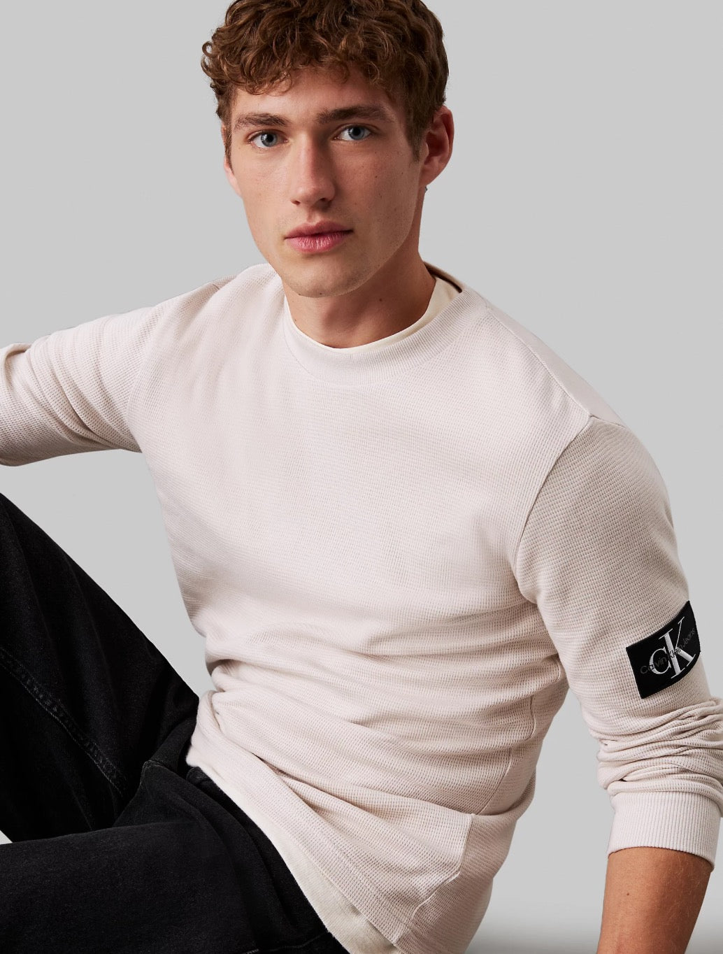 Calvin Klein - Slim Long Sleeve Waffle T-Shirt - Beige