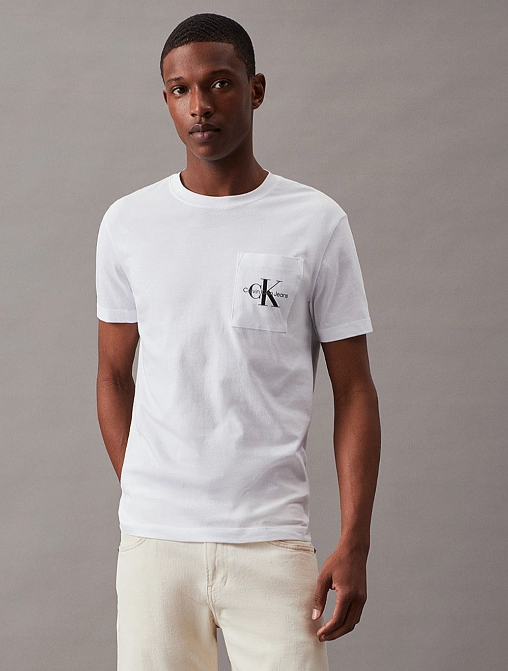 Calvin Klein - Slim Monogram Pocket T-Shirt - White