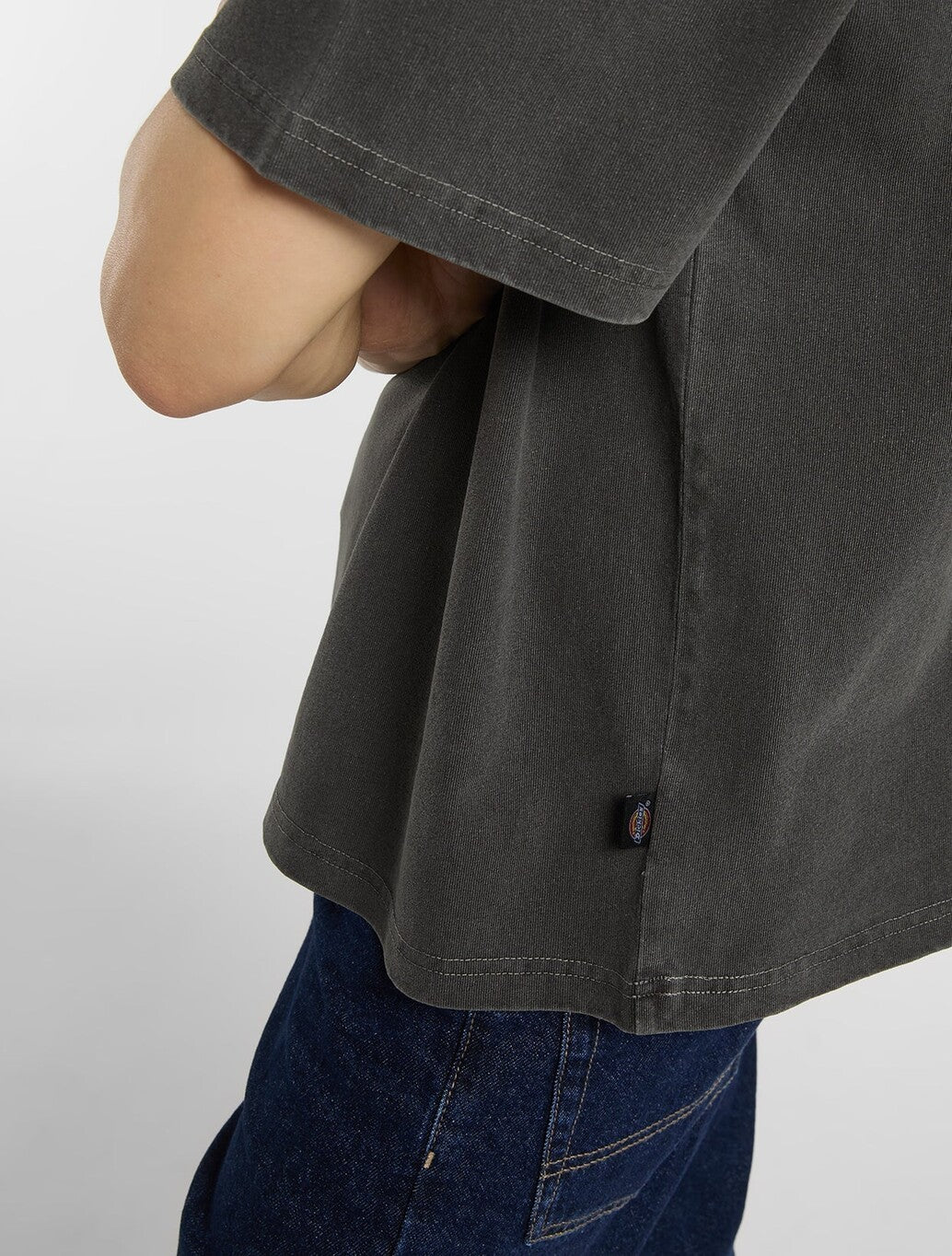 Dickies Shonto Midweight T-Shirt in Black