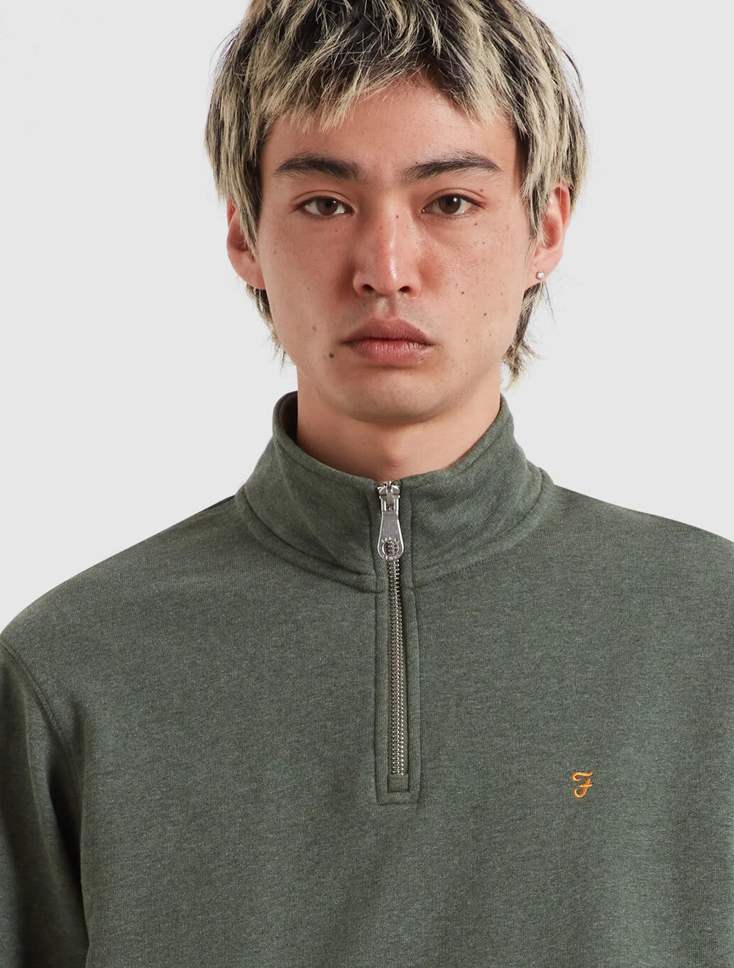 Farah Arnold Quarter Zip Sweatshirt in Dark Green