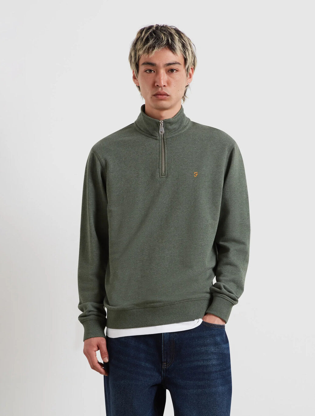 Farah Arnold Quarter Zip Sweatshirt in Dark Green