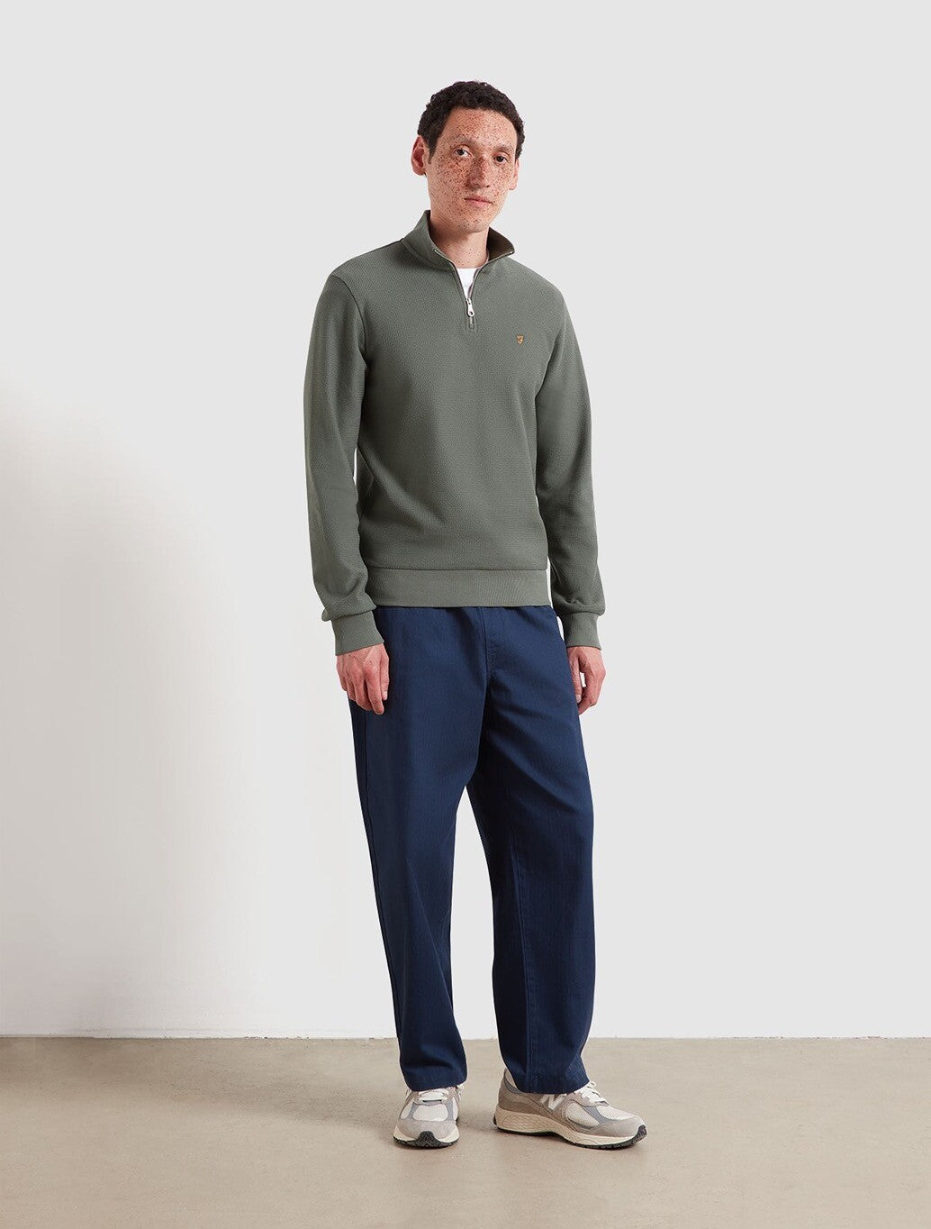 Farah Conrad Textured Quarter Zip Sweatshirt in Rosemary