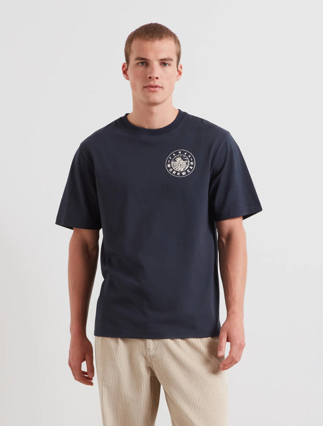 Farah Haise Graphic T-Shirt in Navy