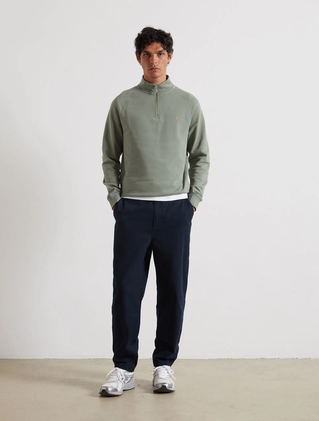 Farah - Jim Organic Cotton Quarter Zip Sweatshirt - Light Green
