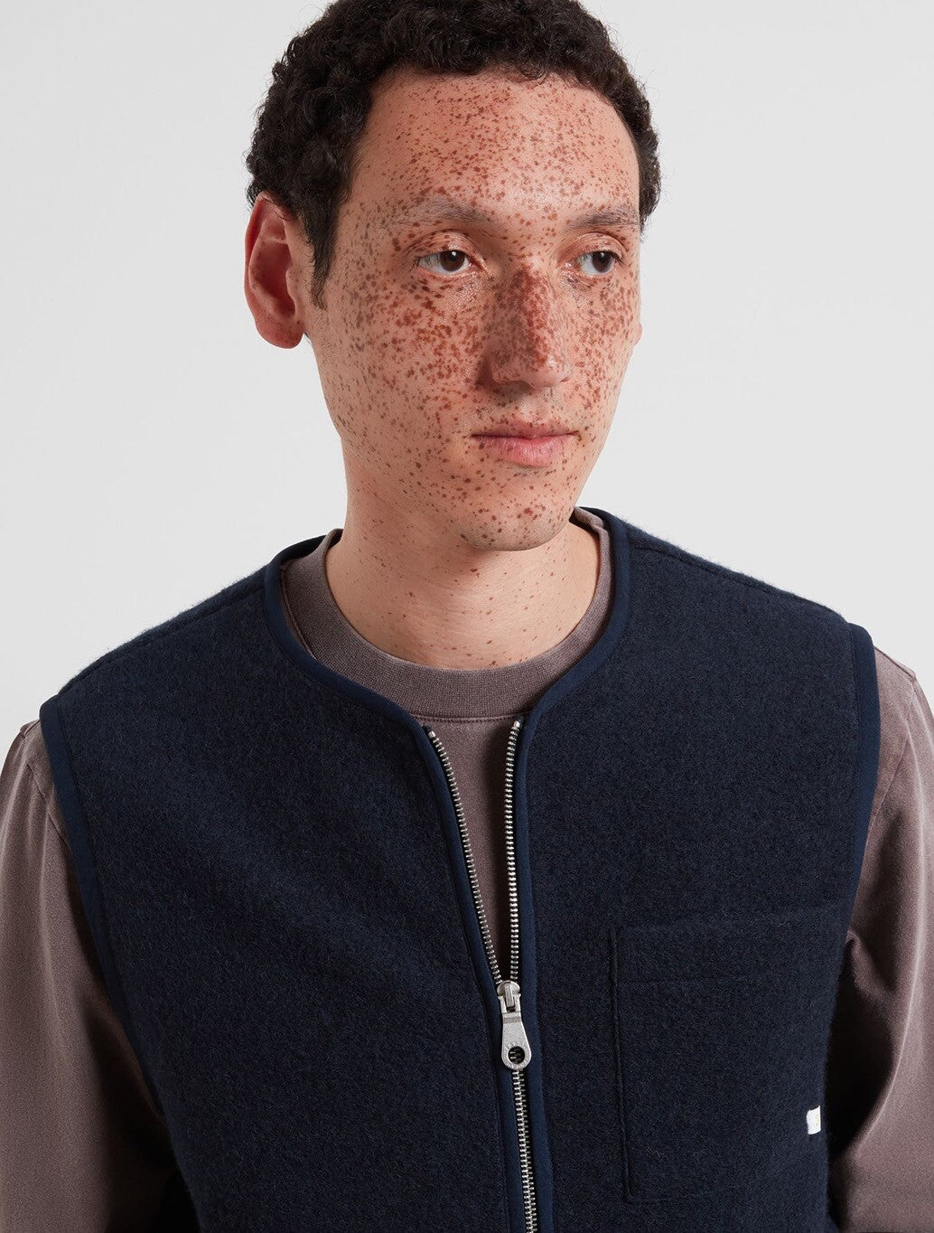 Farah Myles Wool Blend Gilet in True Navy