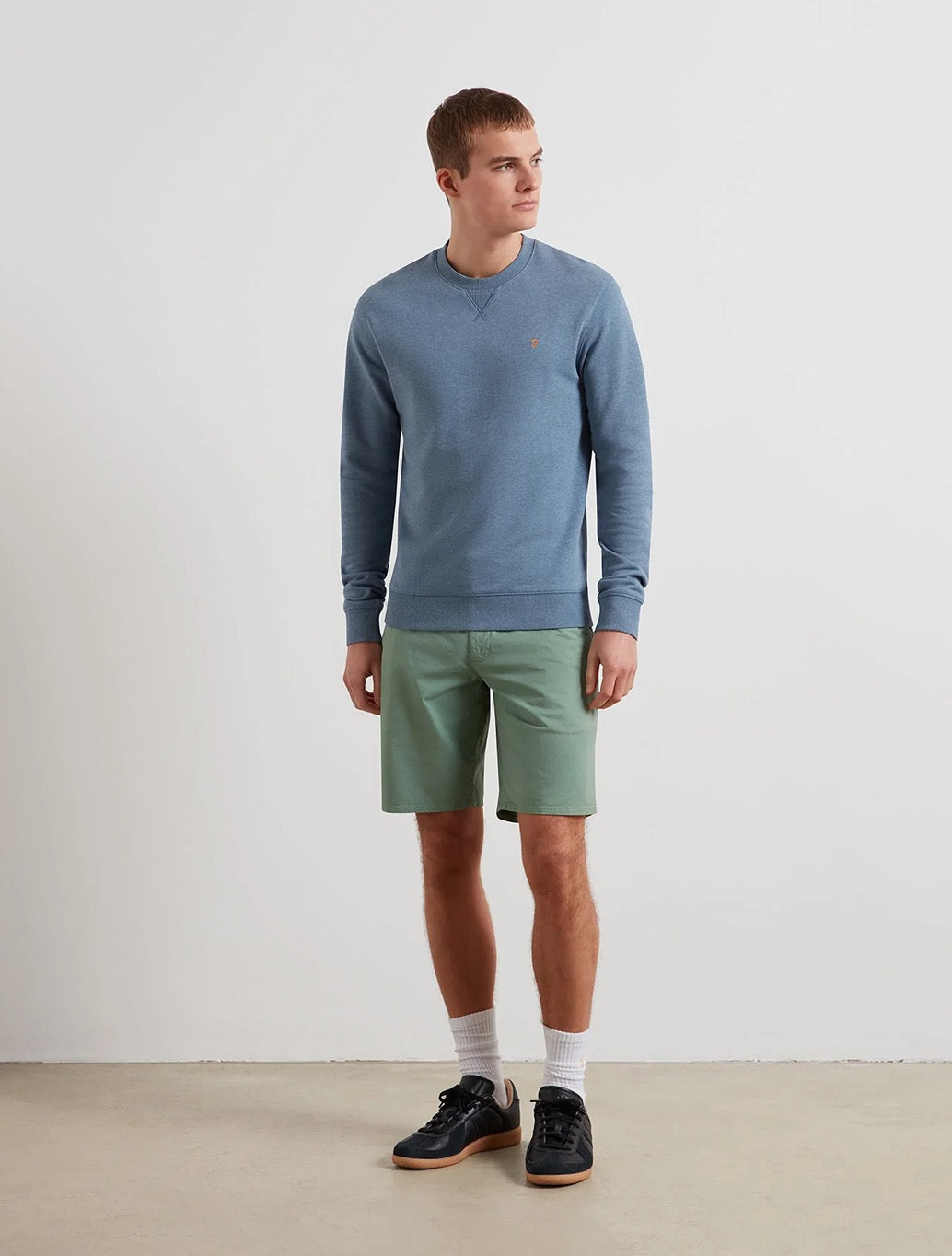 Farah Tim Organic Cotton Crew Neck Sweatshirt in Denim Blue