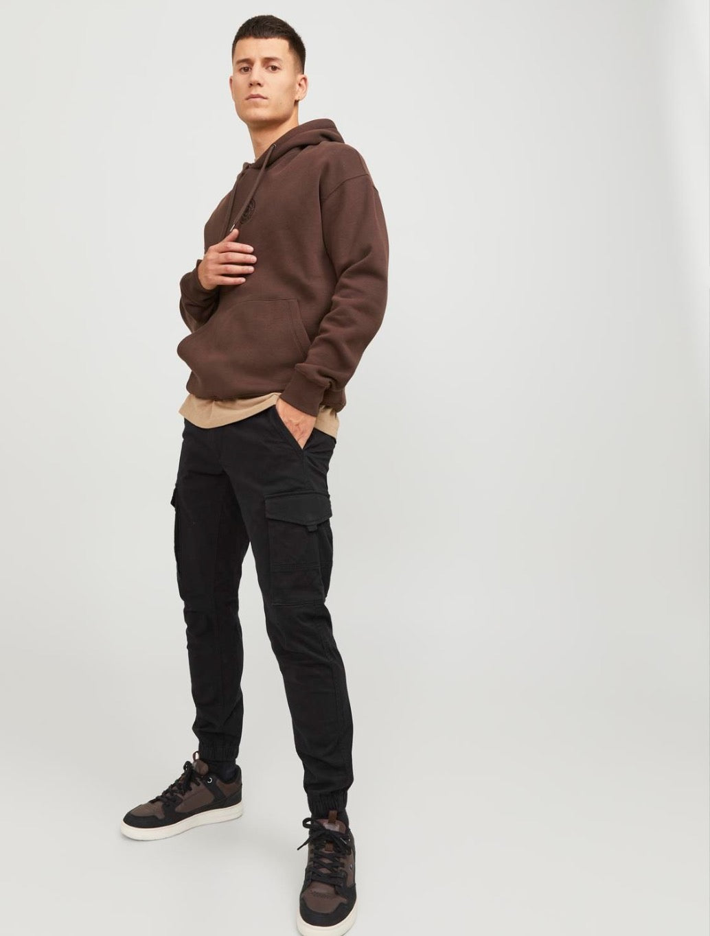 Jack & Jones - Slim Fit Cargo Trousers - Black