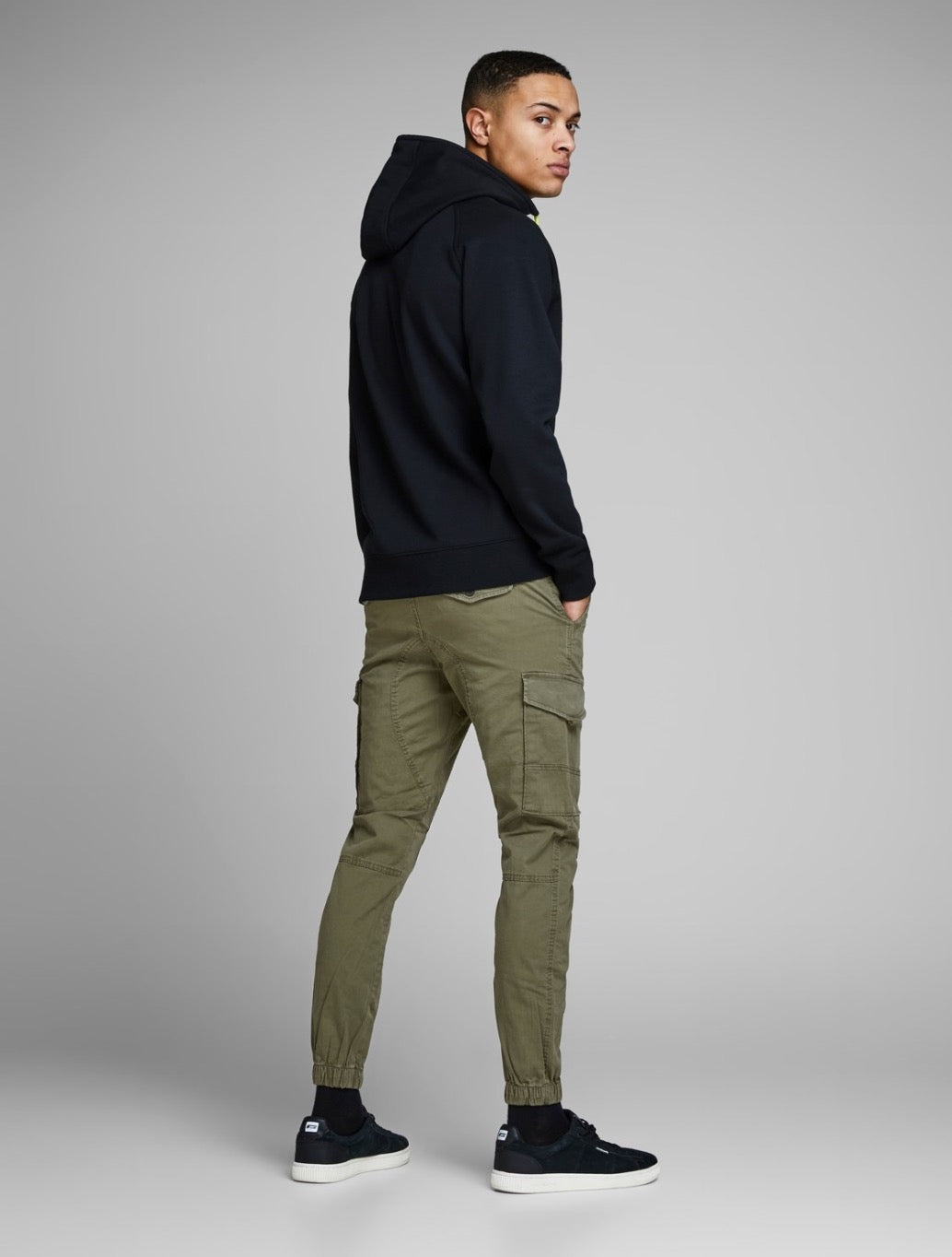 Jack & Jones - Slim Fit Cargo Trousers - Khaki
