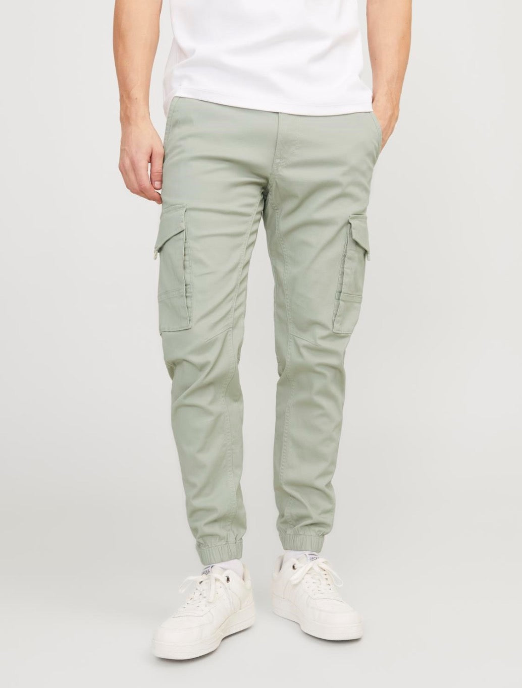 Jack & Jones - Slim Fit Cargo Trousers - Light Green