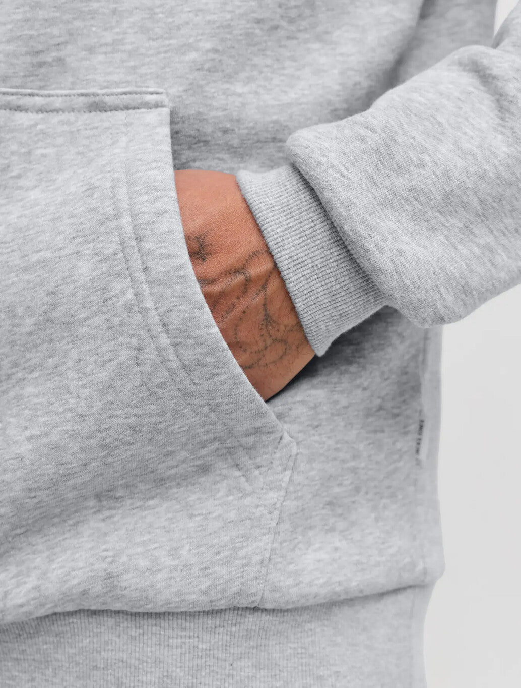 Jack & Jones Bradley Relaxed Fit Hoodie in Light Grey Melange
