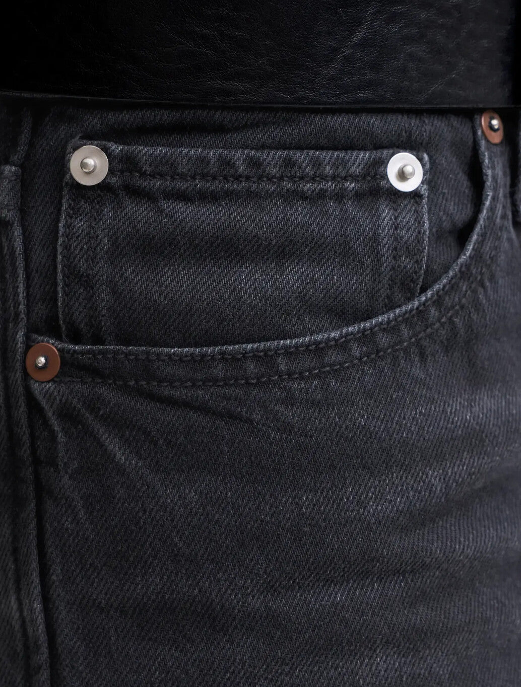 Jack & Jones Chris Relaxed Fit Jean in Denim Black