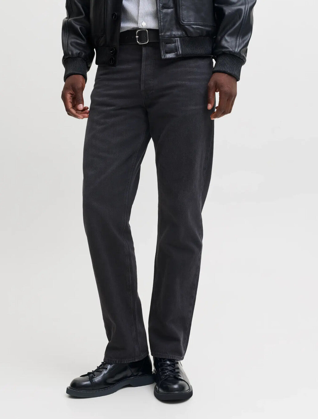 Jack & Jones Chris Relaxed Fit Jean in Denim Black