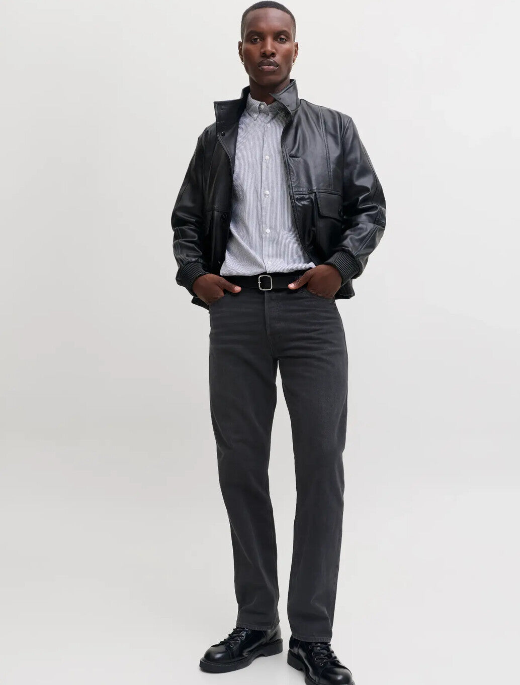 Jack & Jones Chris Relaxed Fit Jean in Denim Black